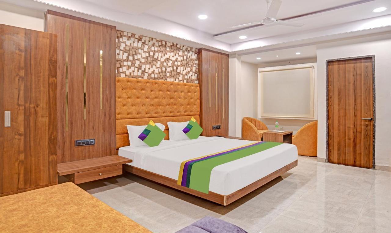 Treebo Merit Indore Exterior foto