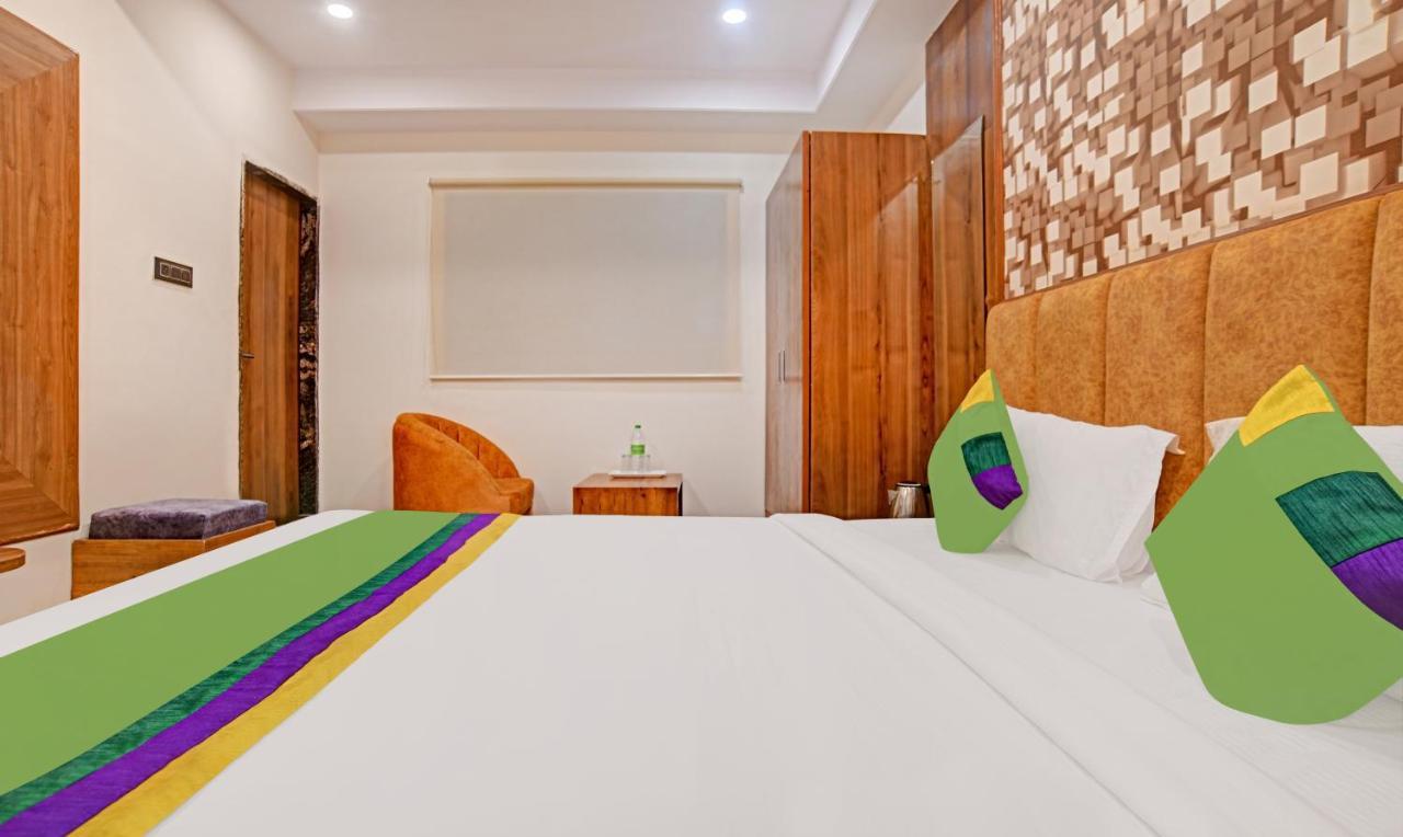Treebo Merit Indore Exterior foto