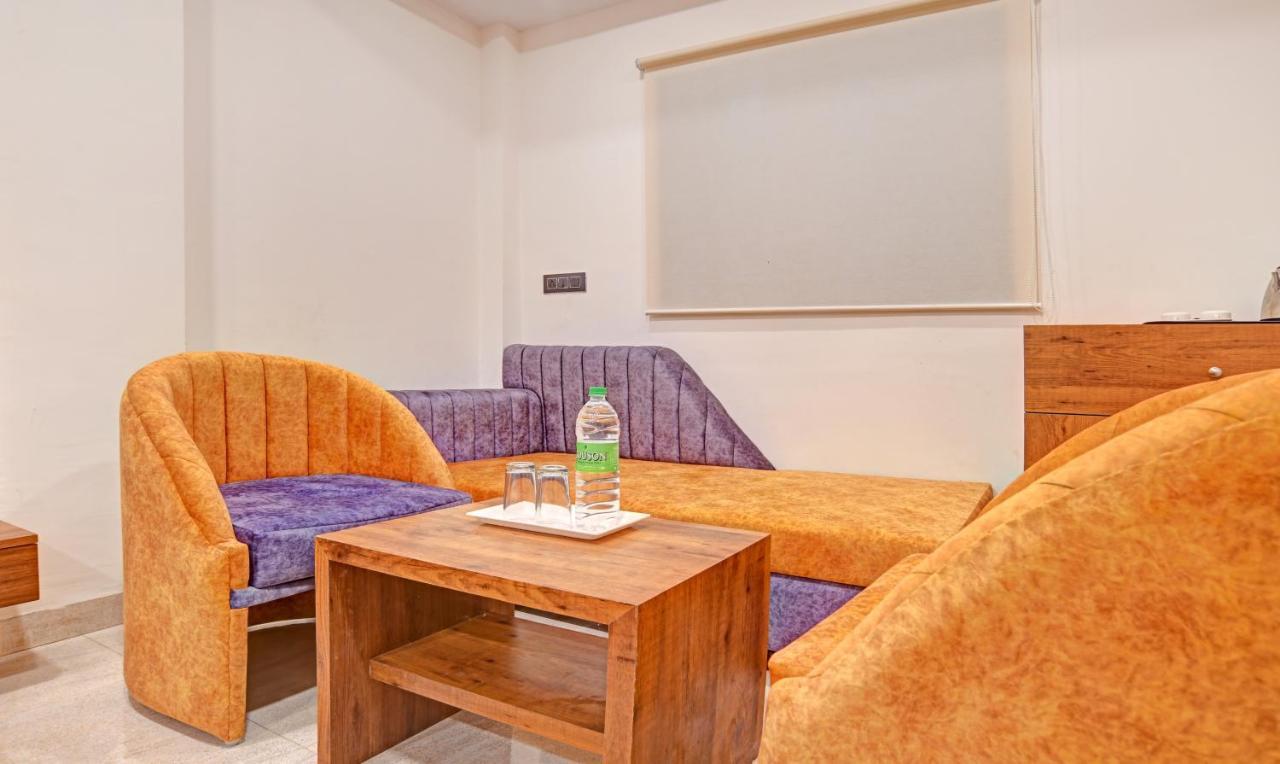 Treebo Merit Indore Exterior foto