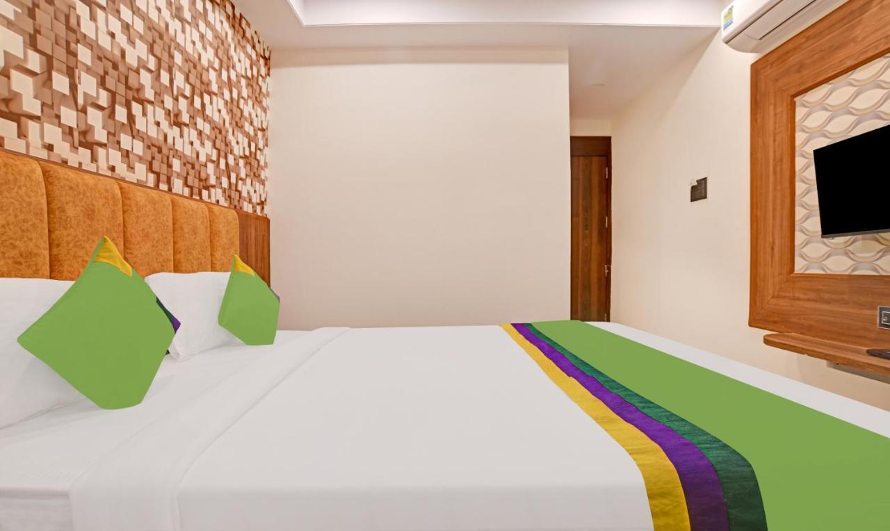 Treebo Merit Indore Exterior foto